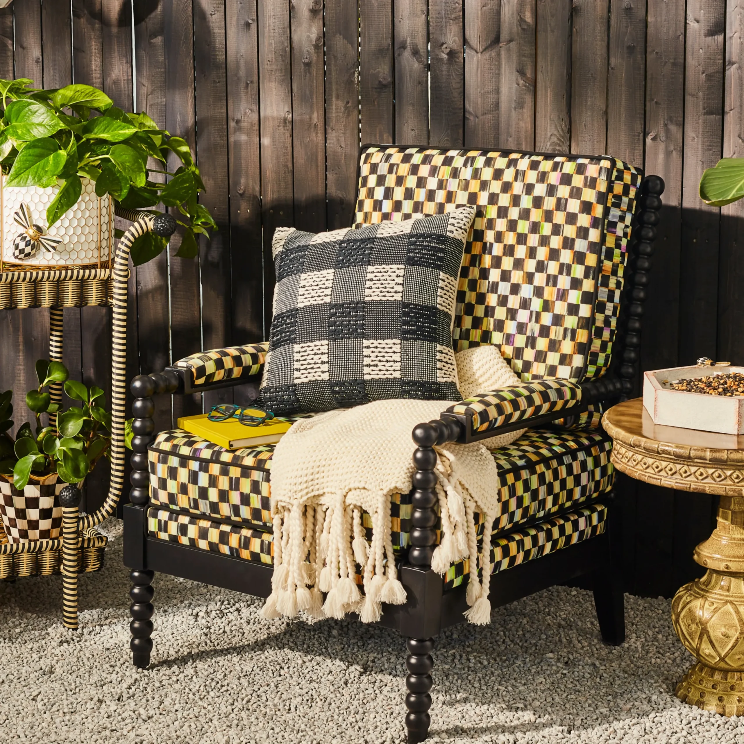 Spindle Check Outdoor Chair