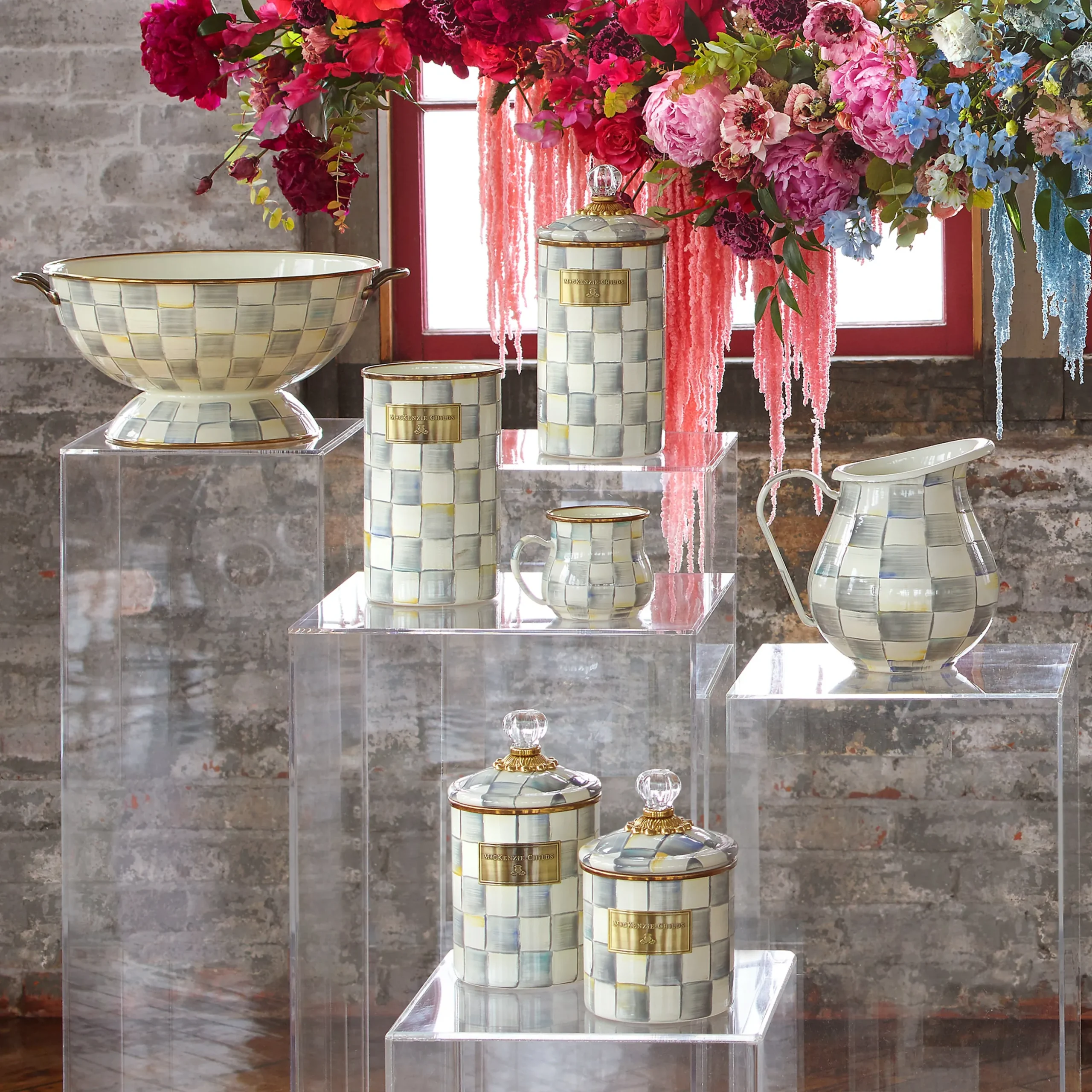 Sterling Check Utensil Holder