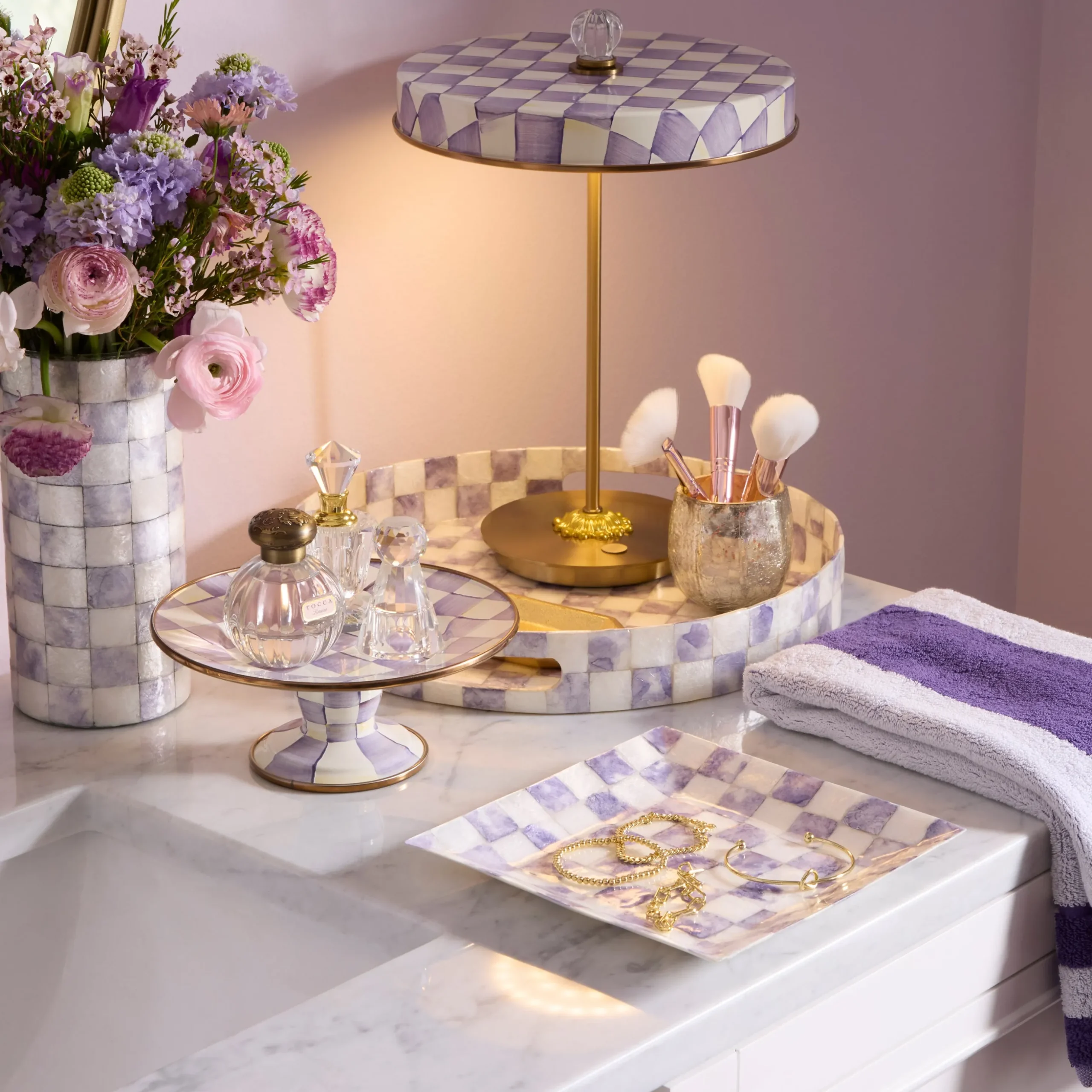 Violet Check Capiz Round Tray