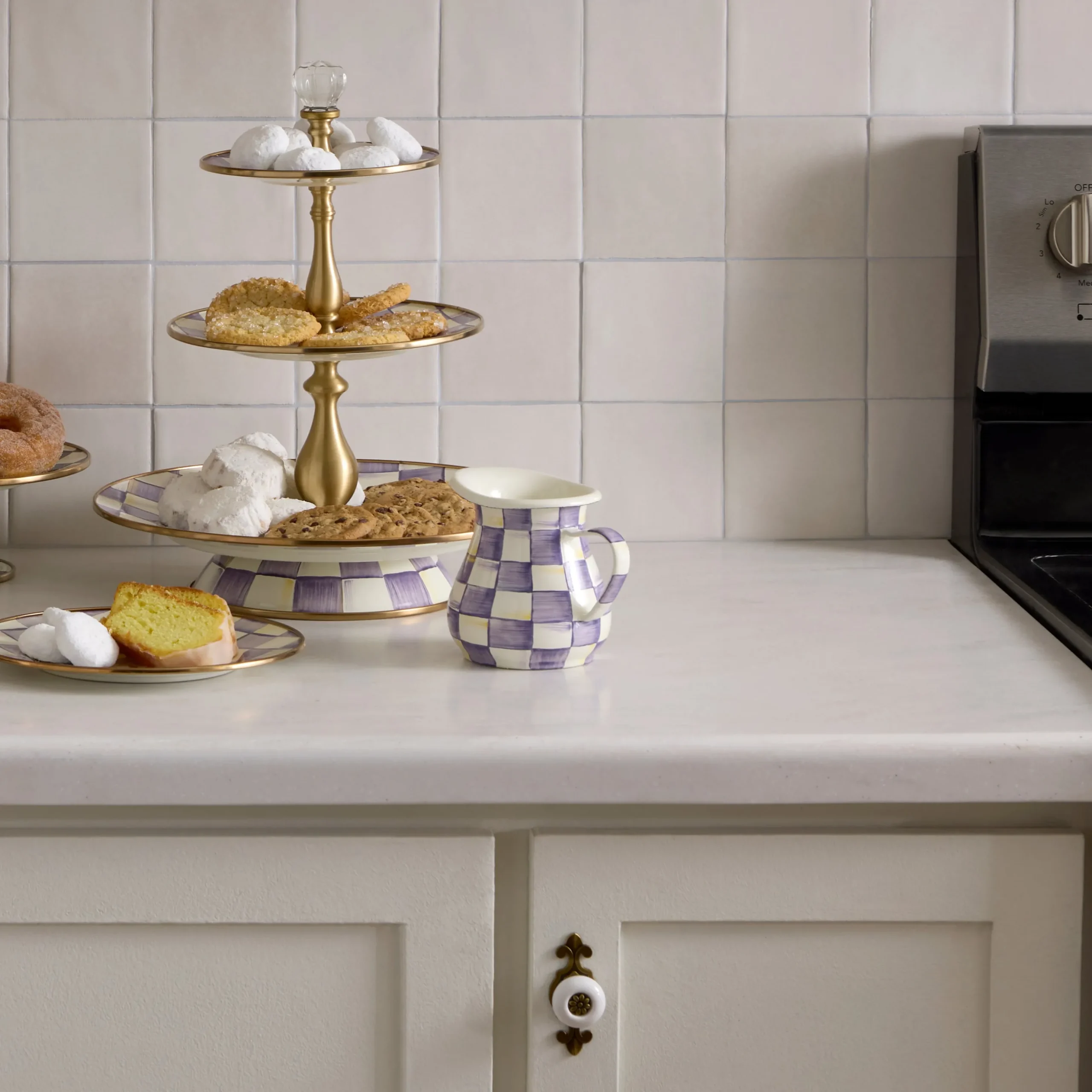 Violet Check Creamer