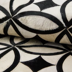 White Kyoto Hair on Hide 6' Round Rug