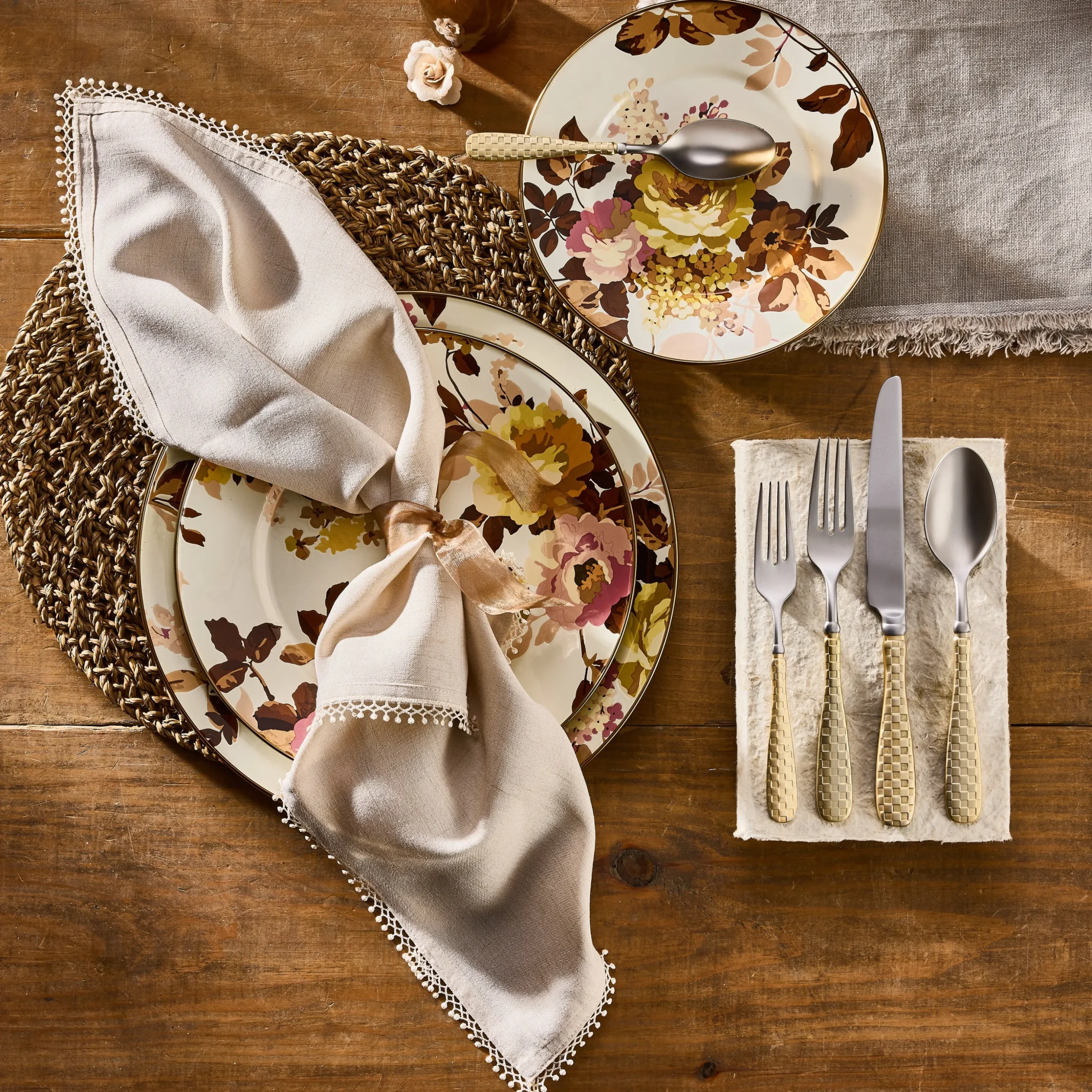 Wild Rose White Dinner Plate