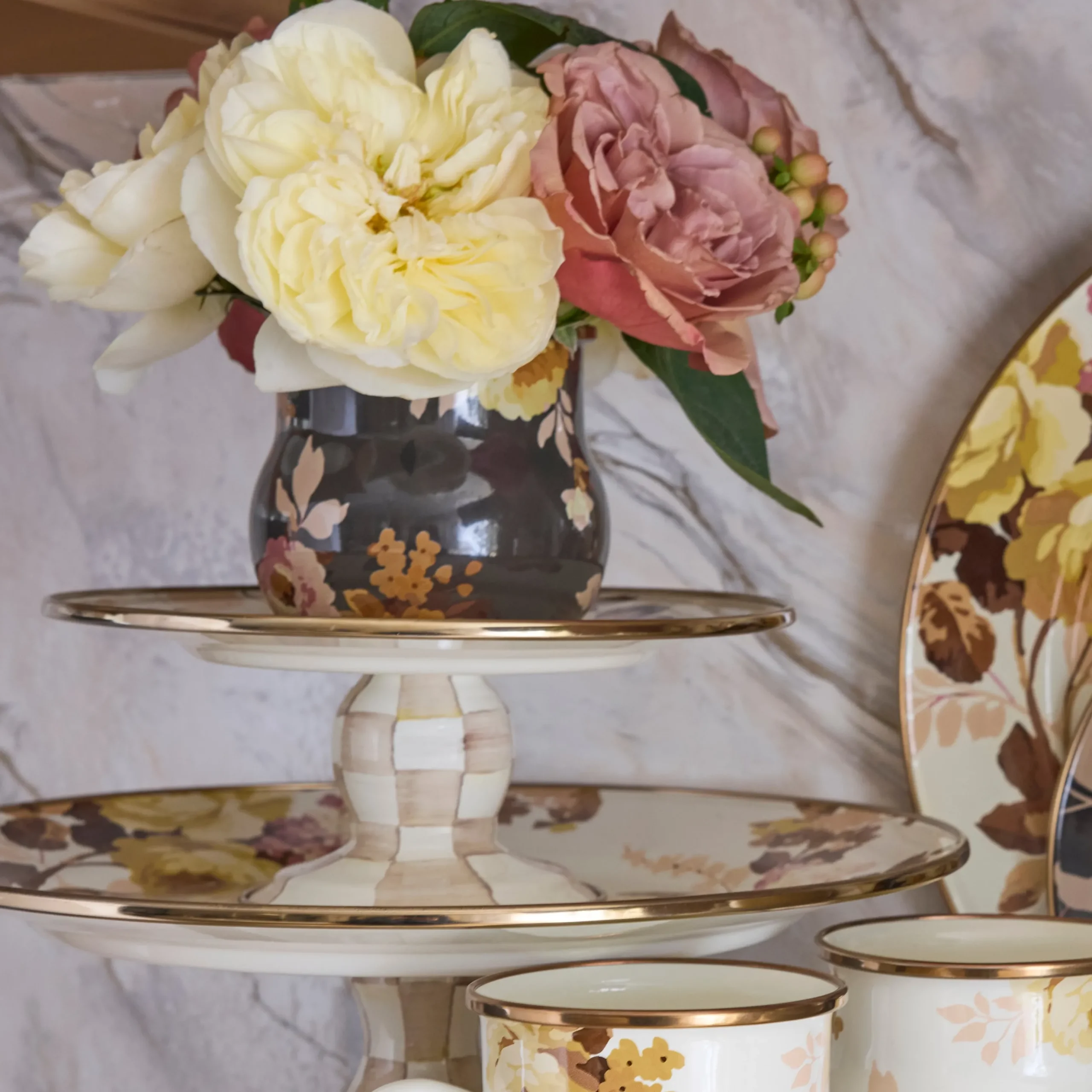 Wild Rose White Small Pedestal Platter