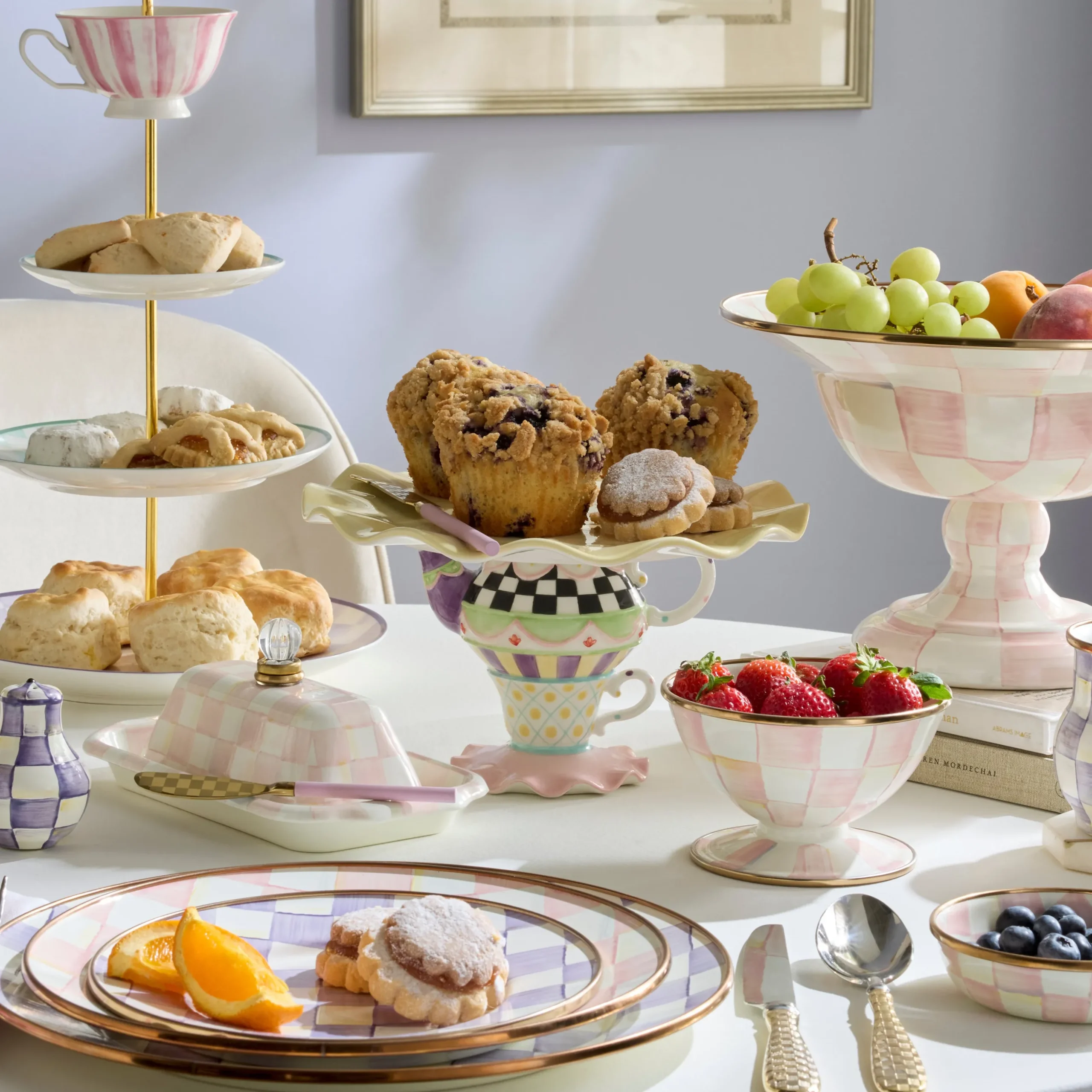 Wonderland Cake Stand